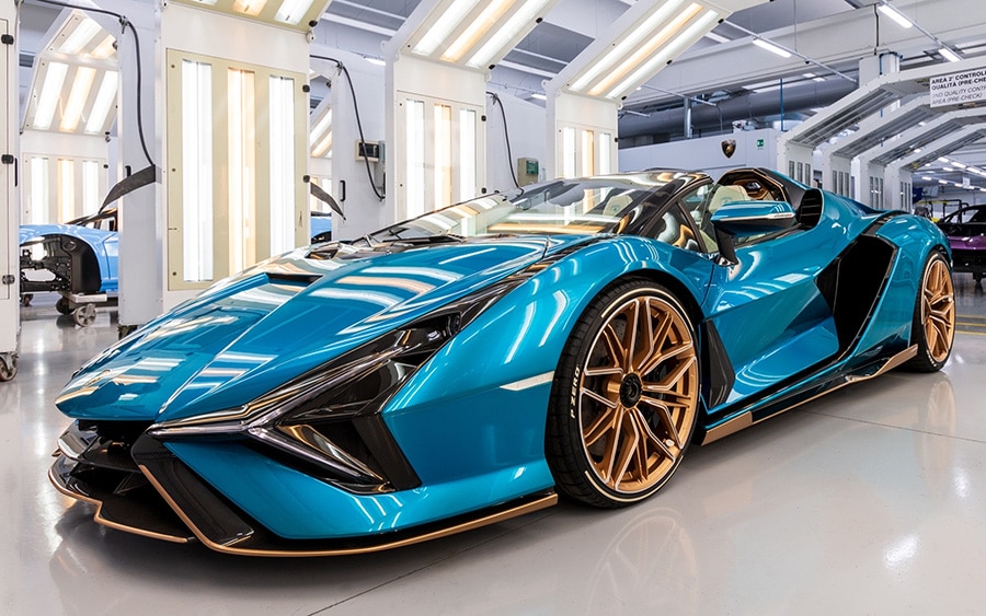 Blu Cepheus pearl blue color. Exotic Car Colors